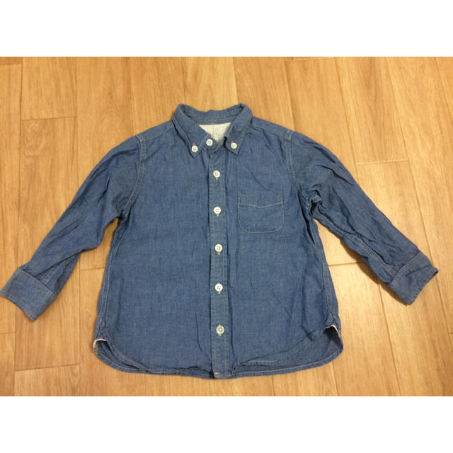 UNITED ARROWS(ユナイテッドアローズ)のデニムシャツ 105 キッズ/ベビー/マタニティのキッズ服男の子用(90cm~)(Tシャツ/カットソー)の商品写真