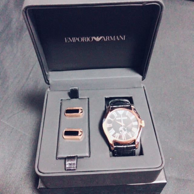 Emporio Armani(エンポリオアルマーニ)のEMPORIO ARMANI 腕時計/カフスリンクス メンズの時計(腕時計(アナログ))の商品写真
