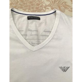 エンポリオアルマーニ(Emporio Armani)の美品！エンポリオアルマーニ★Vネック Tシャツ(Tシャツ/カットソー(半袖/袖なし))