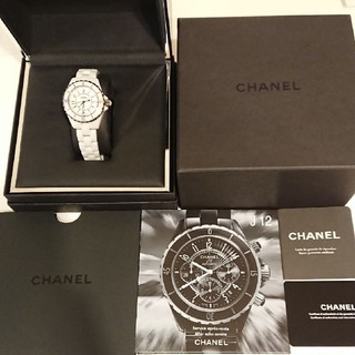 シャネル(CHANEL)のシャネルj12腕時計美品(腕時計)