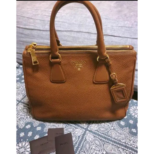 【時間指定不可】 PRADA - カラスのかーこ様 専用 PRADA ヴィッテロダイノ ハンドバッグ 【時間指定不可】 PRADA - カラスのかーこ様 専用 PRADA ヴィッテロダイノ ハンドバッグ