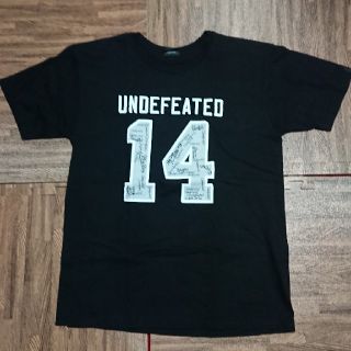 アンディフィーテッド(UNDEFEATED)のUNDEFEATED Tシャツ  L(Tシャツ/カットソー(半袖/袖なし))