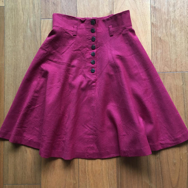 ef-de(エフデ)のef-de 赤いフレアスカート レディースのスカート(ひざ丈スカート)の商品写真