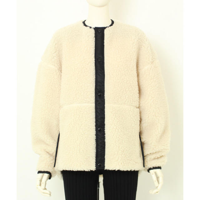 HYKE(ハイク)のHYKE ボアジャケット新品タグ付き FAUX SHEARLING JACKET レディースのジャケット/アウター(ブルゾン)の商品写真