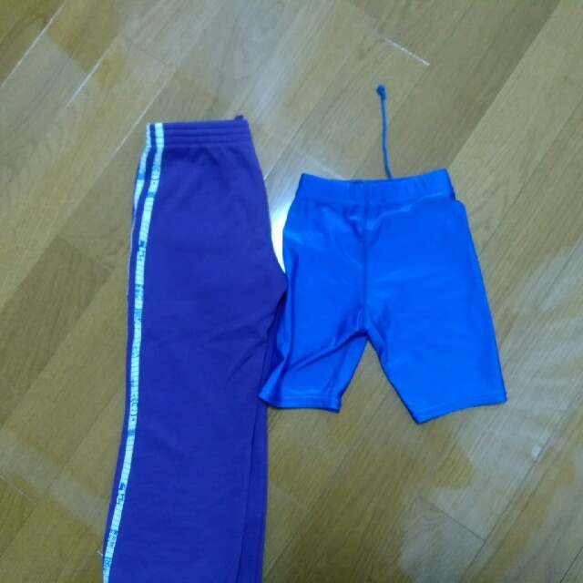 adidas(アディダス)のadidas キッズ パーカー 上下セット 130 キッズ/ベビー/マタニティのキッズ服男の子用(90cm~)(ジャケット/上着)の商品写真