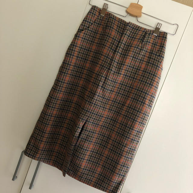 heather(ヘザー)のHeather サス付きスリットタイトスカート レディースのスカート(ひざ丈スカート)の商品写真