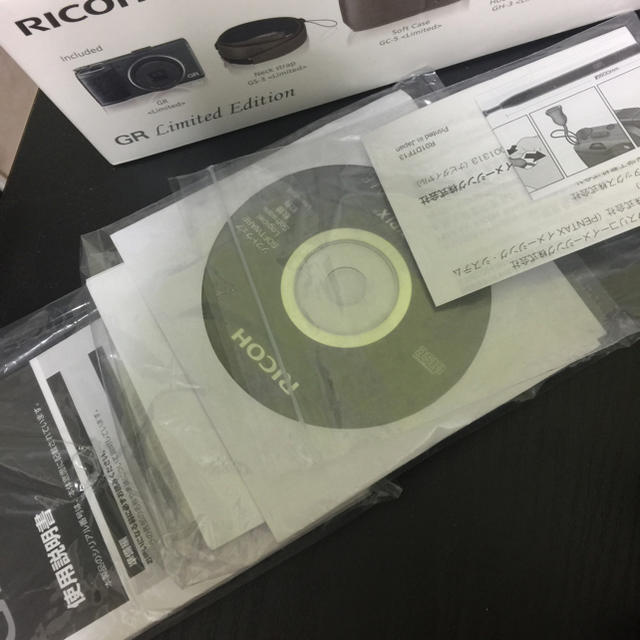 RICOH(リコー)の【AL様専用】RICOH GR limited edition スマホ/家電/カメラのカメラ(コンパクトデジタルカメラ)の商品写真