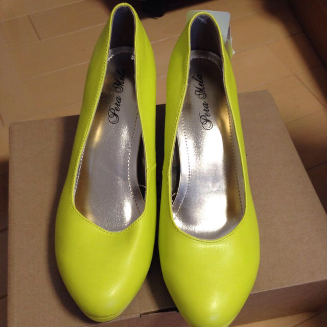 イエローパンプス♡ レディースの靴/シューズ(ハイヒール/パンプス)の商品写真