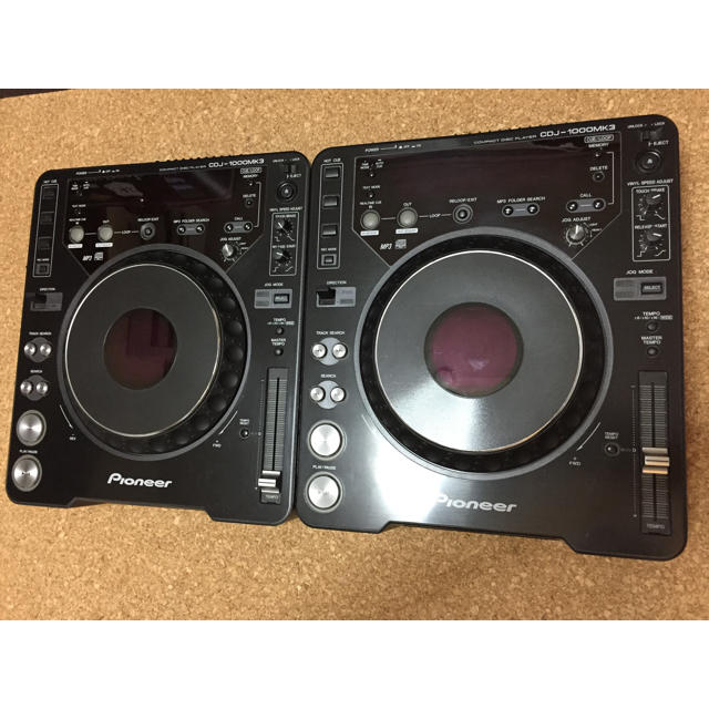 Pioneer(パイオニア)のPioneer CDJ-1000MK3 2台セット 付属品付き 楽器のDJ機器(CDJ)の商品写真