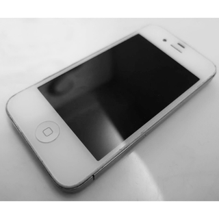 アップル(Apple)の 【SIMフリー】iphone4s 本体32GB ホワイト(スマートフォン本体)