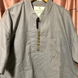 アバクロンビーアンドフィッチ(Abercrombie&Fitch)のシャツ(シャツ/ブラウス(半袖/袖なし))