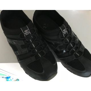 スケッチャーズ(SKECHERS)のスニーカー(スニーカー)