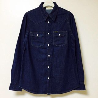 ダブルクローゼット(w closet)のw closet デニムシャツ(シャツ/ブラウス(長袖/七分))