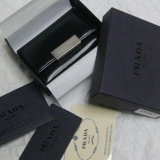 プラダ(PRADA)のプラダ PRADA キーケース M222C VITELLO NERO（ブラック）(キーケース)