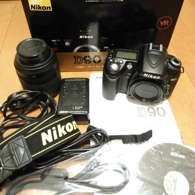 NIKON　D90 AF-S　DX 18-105VR Kitスマホ/家電/カメラ