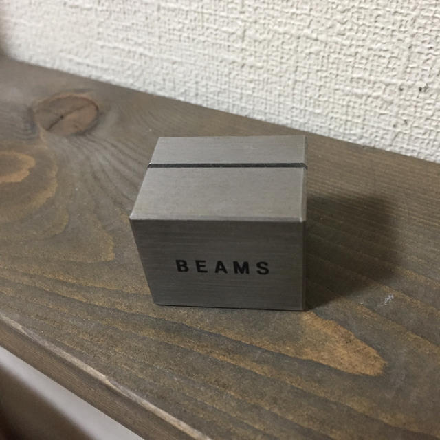 BEAMS(ビームス)の値下げ‼️メモスタンド　BEAMS インテリア/住まい/日用品の文房具(その他)の商品写真