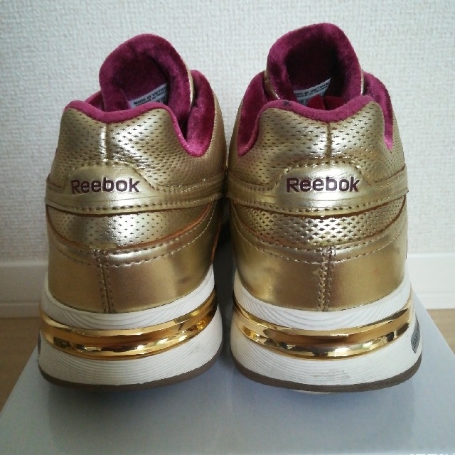 Reebok(リーボック)のイージートーン レディースの靴/シューズ(スニーカー)の商品写真