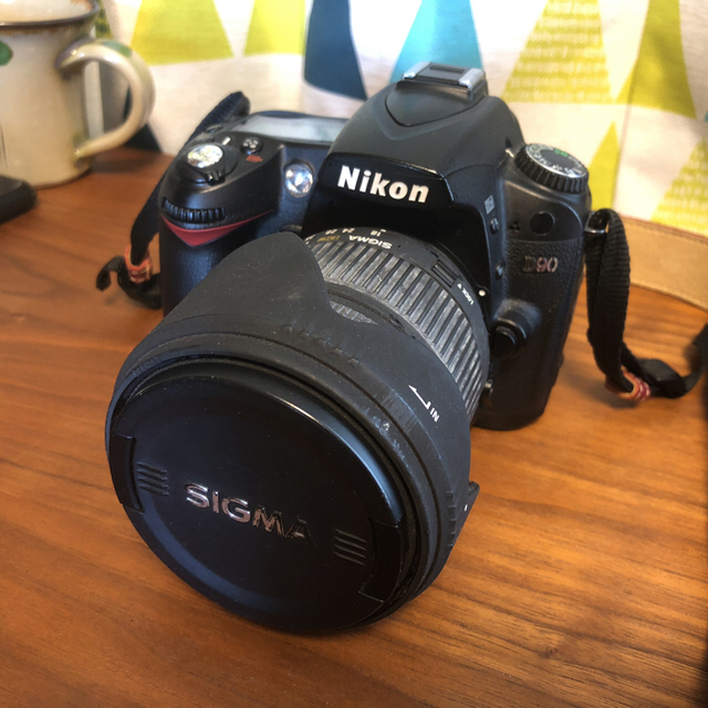 Nikon D90とSIGMA 18-50mmの通販 by もぐもぐ's shop｜ニコンならラクマ - ぺーすけさん専用 NIKON 新作大人気