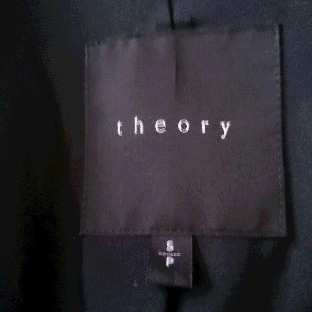 theory(セオリー)の【大特価品】THEORYのロングコートです。 レディースのジャケット/アウター(ロングコート)の商品写真