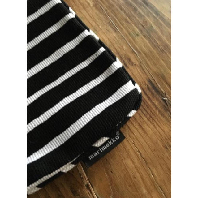 marimekko(マリメッコ)の新品  marimekko. マリメッコ　ポシェット　ショルダーバッグ レディースのバッグ(ショルダーバッグ)の商品写真