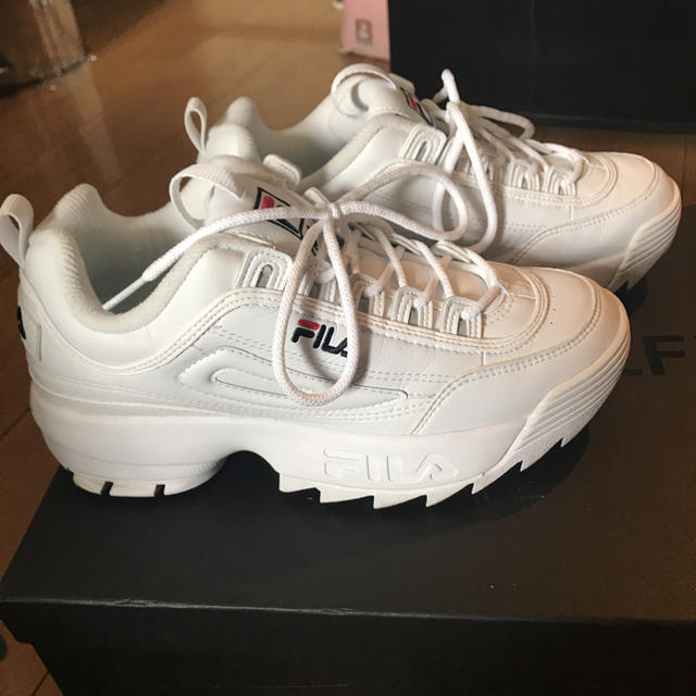 FILA スニーカー 靴