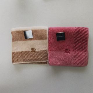 バーバリー(BURBERRY)のつーちゃん様専用バーバリー タオルハンカチ 3枚 新品 ⑯(ハンカチ)