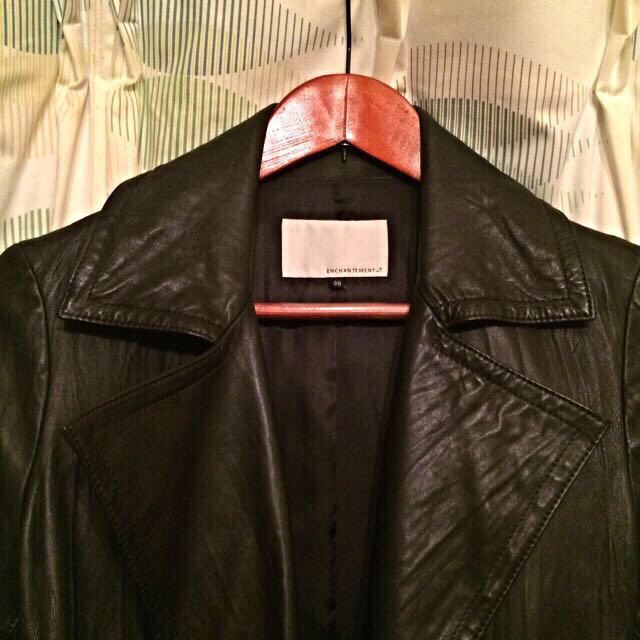 LE CIEL BLEU(ルシェルブルー)の値下げENCHANTEMENT…？ラム革 レディースのジャケット/アウター(ロングコート)の商品写真