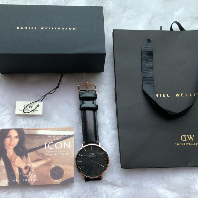 Daniel Wellington(ダニエルウェリントン)のダニエルウェリントン 腕時計 40MM 定番 ローズゴールド メンズの時計(腕時計(アナログ))の商品写真