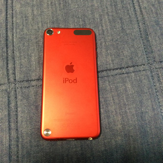 iPod touch(アイポッドタッチ)のiPod touch 5世代 スマホ/家電/カメラのオーディオ機器(ポータブルプレーヤー)の商品写真