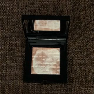 ボビイブラウン(BOBBI BROWN)のBOBBIBROWN ハイライティングパウダー(フェイスパウダー)