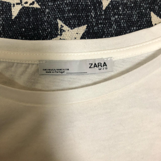 ZARA(ザラ)のZARA★ブラックパールネックレス付きTシャツ新品未使用 レディースのトップス(Tシャツ(半袖/袖なし))の商品写真