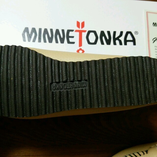 Minnetonka(ミネトンカ)の商談中です……ミネトンカ モカシン レディースの靴/シューズ(スニーカー)の商品写真