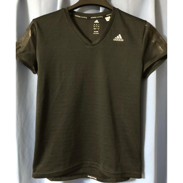 adidas(アディダス)のアディダスＴシャツ レディースのトップス(Tシャツ(半袖/袖なし))の商品写真