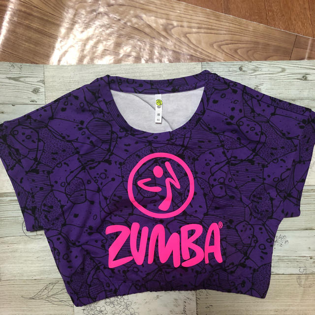 Zumba(ズンバ)の★専用★ズンバ クロップド トップス★ダンス レディースのトップス(Tシャツ(半袖/袖なし))の商品写真