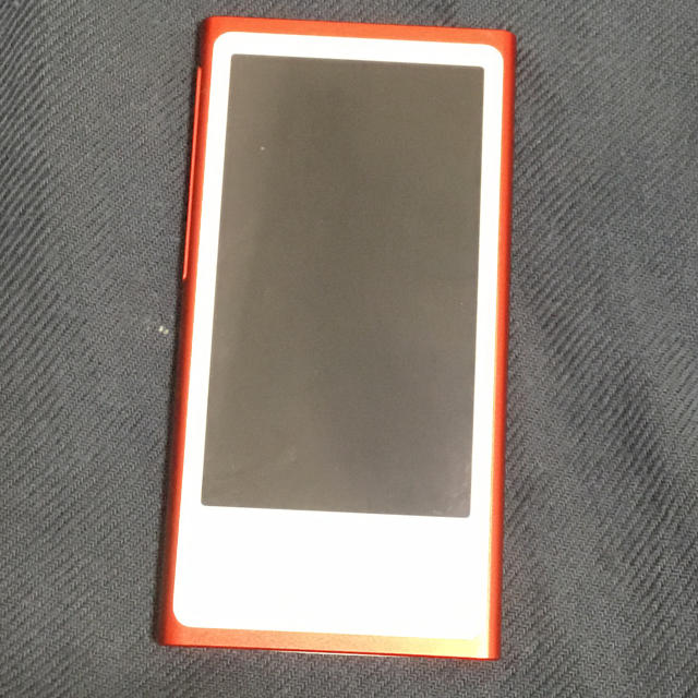 Apple(アップル)のiPod nano (PRODUCT)RED ☆限定☆ スマホ/家電/カメラのオーディオ機器(ポータブルプレーヤー)の商品写真