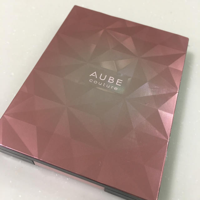 AUBE couture(オーブクチュール)のオーブクチュール ひと塗りシャドウ 561 ブラウン系 コスメ/美容のベースメイク/化粧品(アイシャドウ)の商品写真