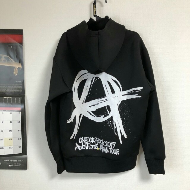 限定　one ok rock   ambitions  ツアーパーカー