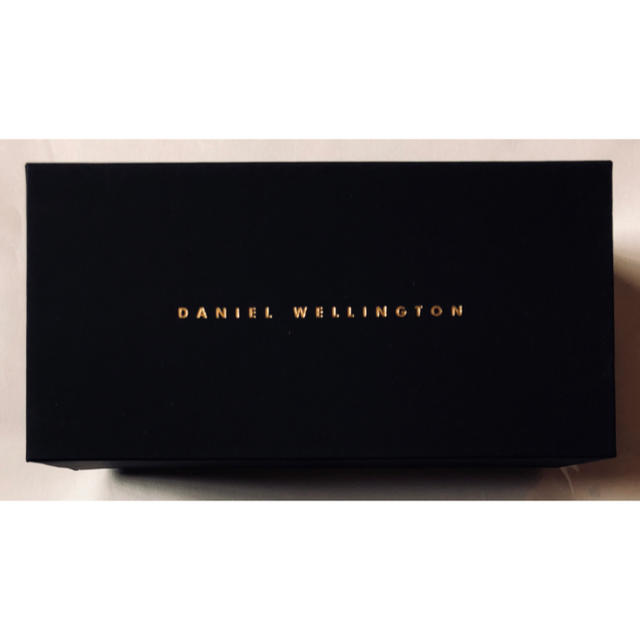 Daniel Wellington(ダニエルウェリントン)のDaniel Wellington (ダニエルウェリントン)DW00100133 メンズの時計(腕時計(アナログ))の商品写真