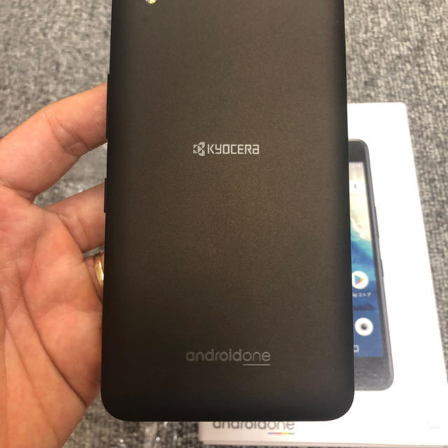 京セラ(キョウセラ)のシムロック解除済み Kyocera AndroidOne S4 新品 スマホ/家電/カメラのスマートフォン/携帯電話(スマートフォン本体)の商品写真