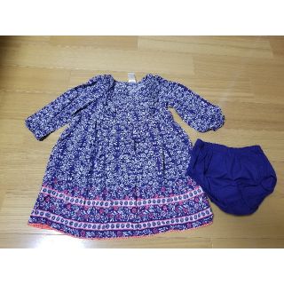 オシュコシュ(OshKosh)のOshkoshオシュコシュ花柄ワンピース(ワンピース)