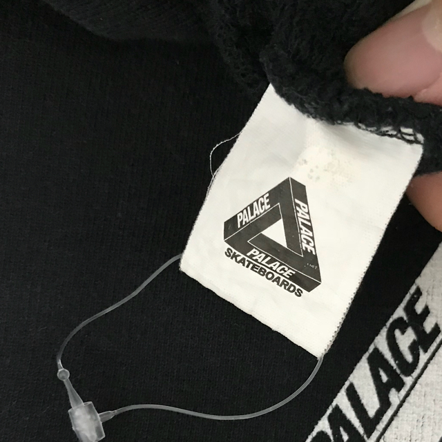 Palace Tri ferg パレス 三角ロゴ 初期 メンズのトップス(スウェット)の商品写真