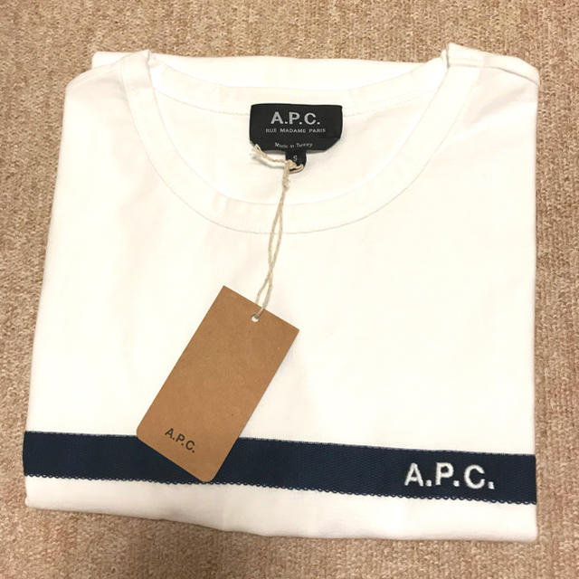 A.P.C(アーペーセー)のAPC Tシャツ 完売商品 メンズのトップス(Tシャツ/カットソー(半袖/袖なし))の商品写真