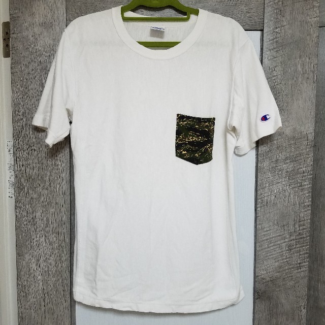 Champion(チャンピオン)のChampionTシャツ☆中古品 メンズのトップス(Tシャツ/カットソー(半袖/袖なし))の商品写真