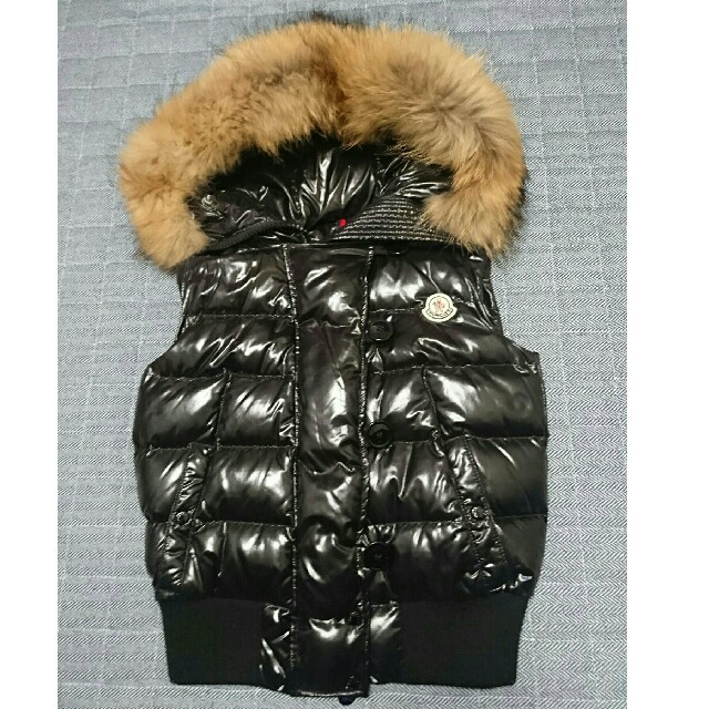 モンクレール ダウンベスト 黒 Tarn ファー MONCLER