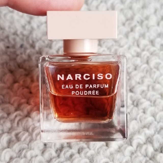 narciso rodriguez(ナルシソロドリゲス)のNARCISO　オードパルファム　プドゥレ  コスメ/美容の香水(香水(女性用))の商品写真