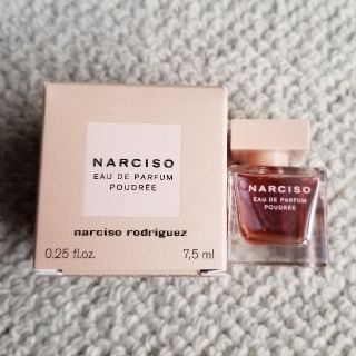 ナルシソロドリゲス(narciso rodriguez)のNARCISO　オードパルファム　プドゥレ (香水(女性用))