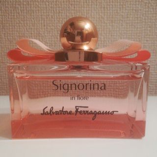 サルヴァトーレフェラガモ(Salvatore Ferragamo)のフェラガモ　香水シニョリーナ(香水(女性用))