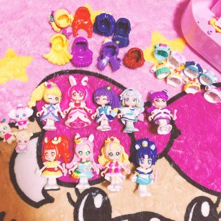 バンダイ(BANDAI)のプリコーデドール＆ハウス  画像二枚(キャラクターグッズ)