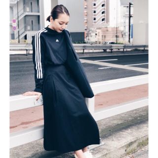 マウジー(moussy)のMOUSSY×adidasコラボ☆LONG SLEEVE TSHIRTS MSY(カットソー(長袖/七分))