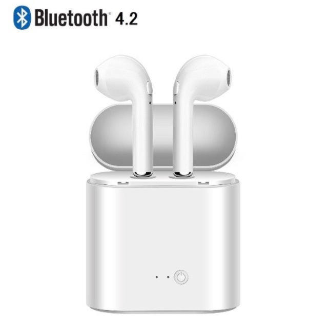 Bluetooth イヤホン  スマホ/家電/カメラのオーディオ機器(ヘッドフォン/イヤフォン)の商品写真